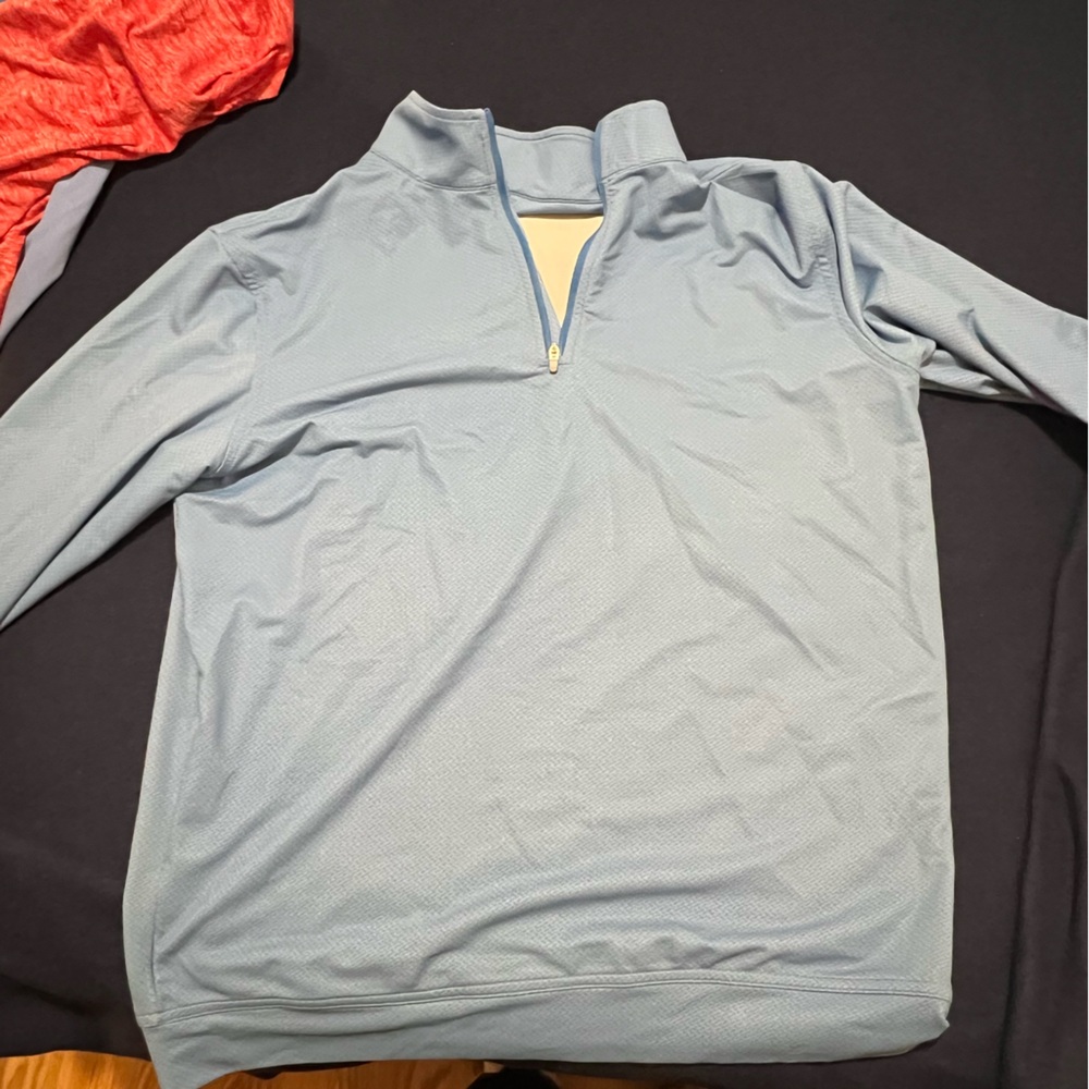 Peter Miller Light Blue Quarter Zip. Men medium.